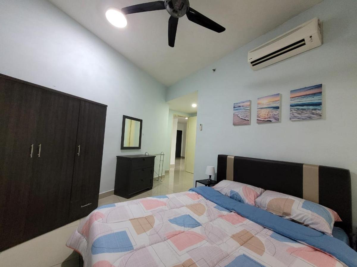 Homestay D'Univ 360 Place سيري كيمبانغان المظهر الخارجي الصورة